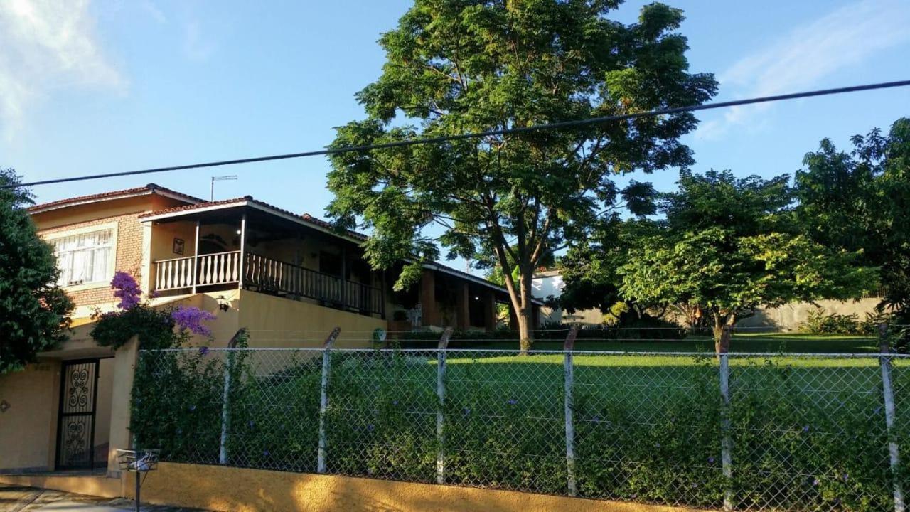 Pousada Suites Águas de São Pedro Buitenkant foto
